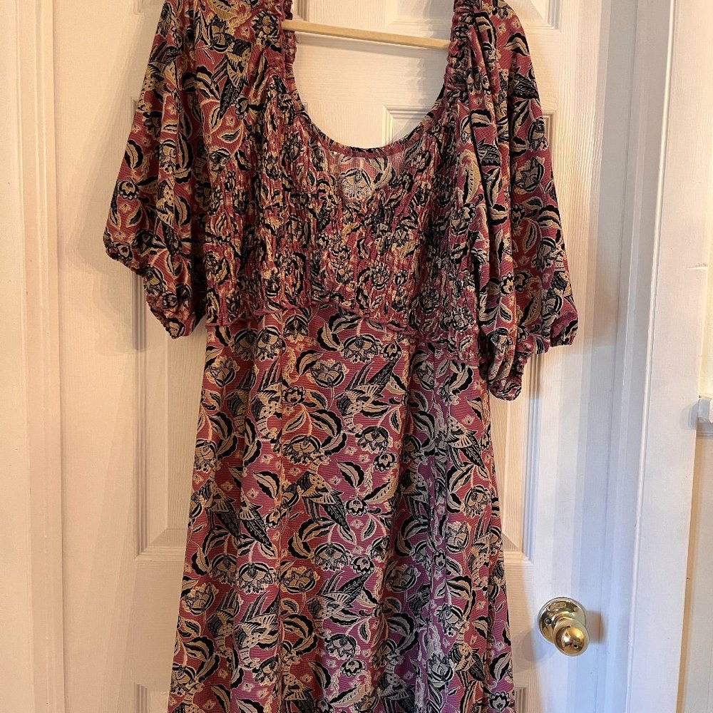 Cato Mini Dress Purple & Black Paisley/Floral Pattern	Size: 26/28